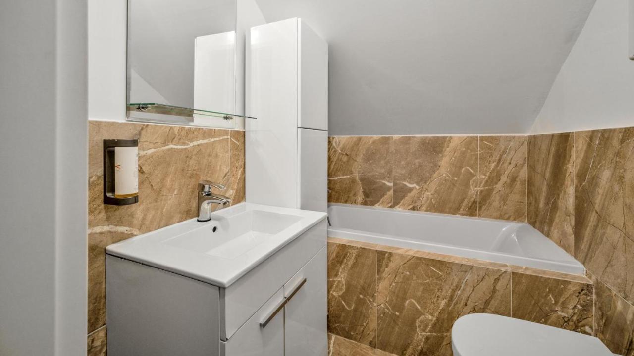 ברטיסלאבה Apartman Blumental Centrum מראה חיצוני תמונה