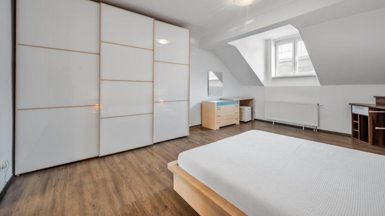 ברטיסלאבה Apartman Blumental Centrum מראה חיצוני תמונה