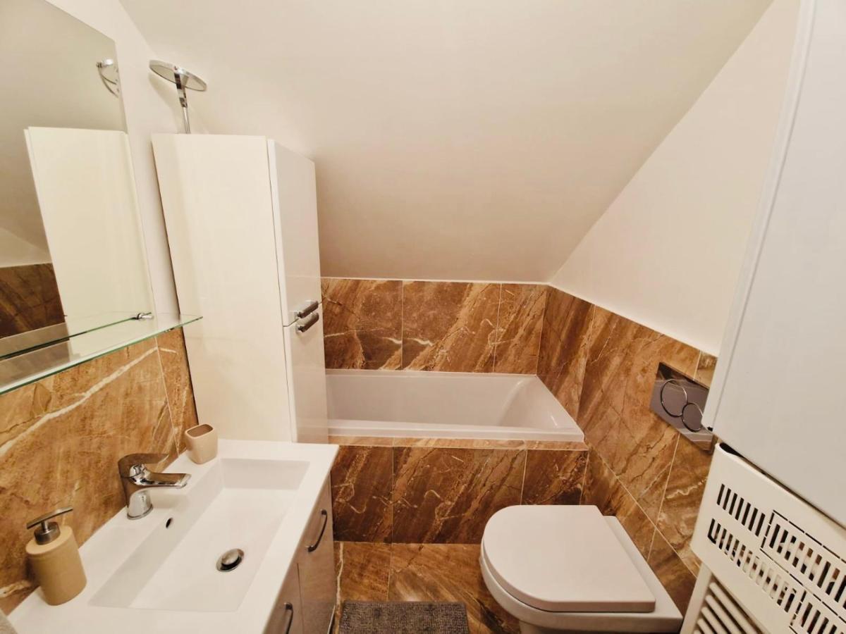 ברטיסלאבה Apartman Blumental Centrum מראה חיצוני תמונה