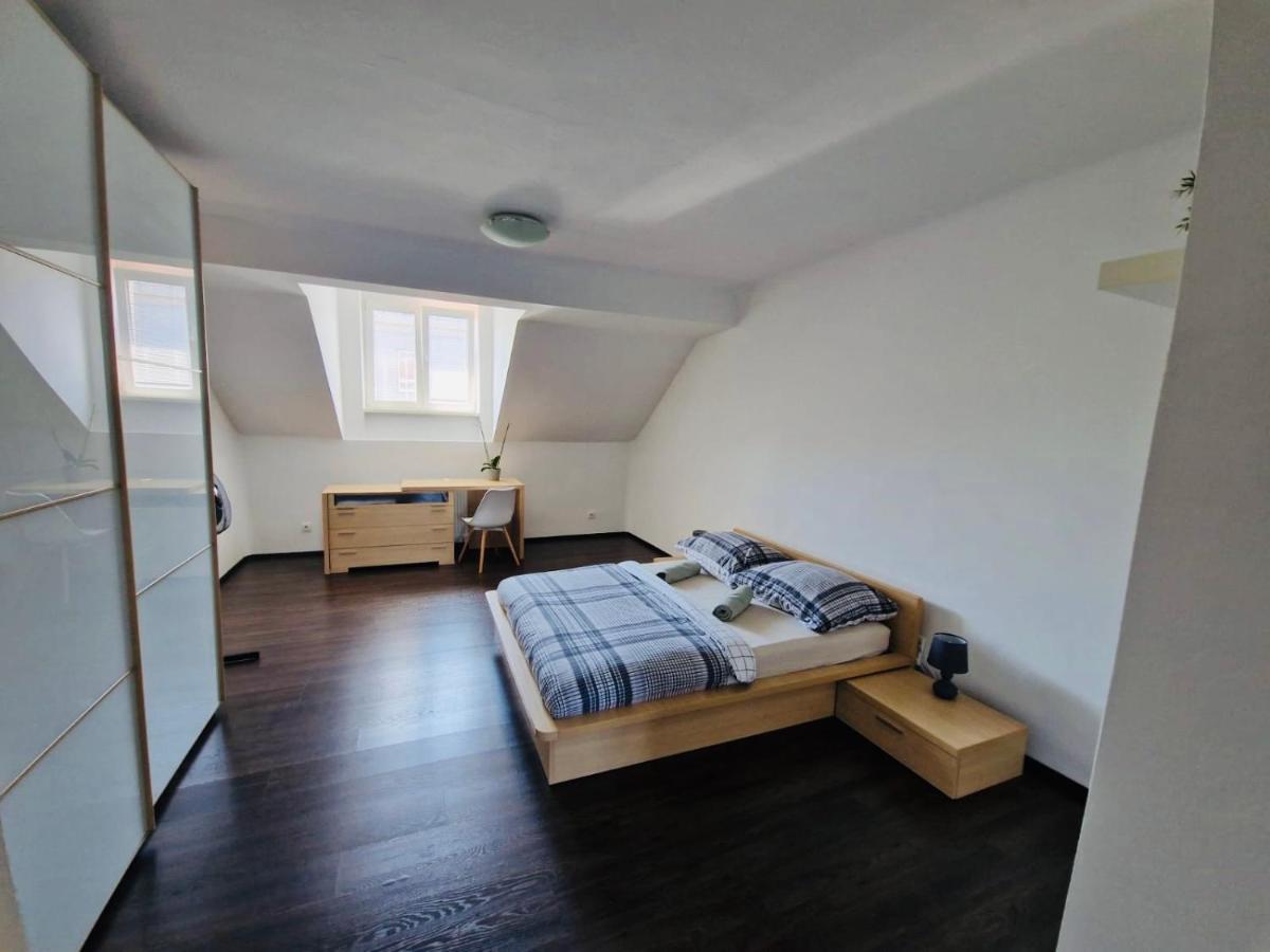 ברטיסלאבה Apartman Blumental Centrum מראה חיצוני תמונה