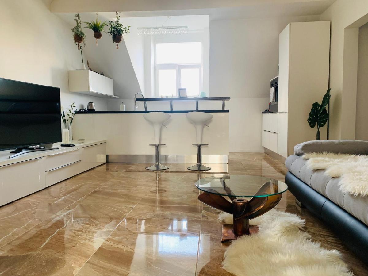 ברטיסלאבה Apartman Blumental Centrum מראה חיצוני תמונה